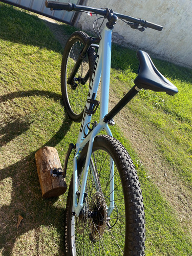 Shimano. T: M. Unisex. 5 Meses Uso. Garantia. Precio Nuevo
