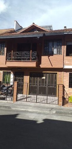 Imagen 17 de 19 de Casas En Venta Centro 1074-410
