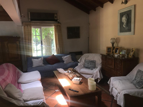 Imagen 11 de 14 de Venta Casa Quinta Sobre 1.068 M2 - Francisco Alvarez