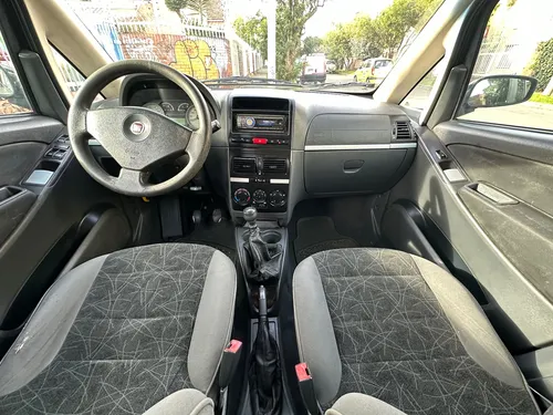 Fiat Idea 1.8 Hlx