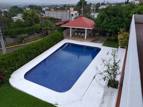 Casa Sola En Burgos, Temixco, Morelos - Caen-ve-803-cs