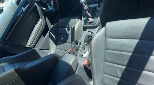 Volkswagen Golf 2.0 Gti Tsi App Connect + Cuero