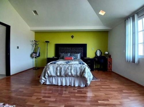 Casa En Venta En Metepec Eo