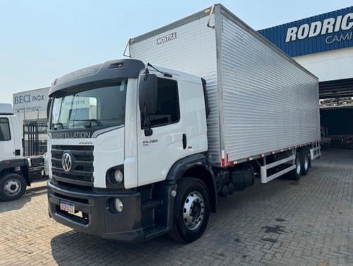 Volkswagen 24-280 E Constel. 6x2 2p (e5)