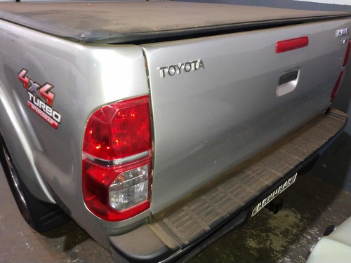 Imagem 4 de 12 de Toyota Hilux