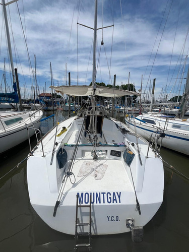 Velero Plenamar 330