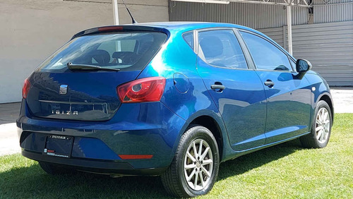 Imagen 5 de 15 de Seat Ibiza 2013 5p Blitz 5vel 2.0l