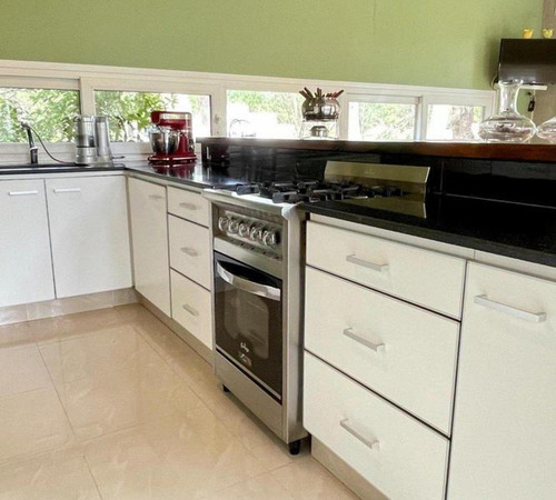 Casa En Venta - 6 Dormitorios 5 Baños - Cochera - 1756mts2 - Pinamar