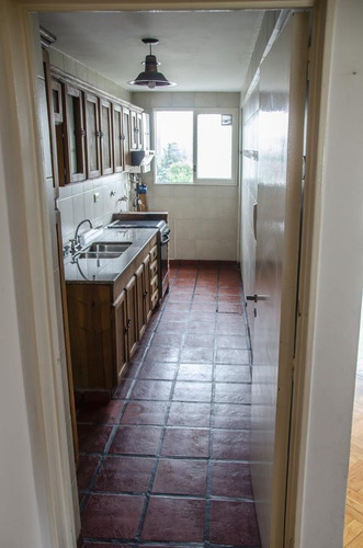 Imagen 9 de 14 de Departamento En Venta De 2 Ambientes Amplios - Ubicado En El Barrio De Villa Crespo!