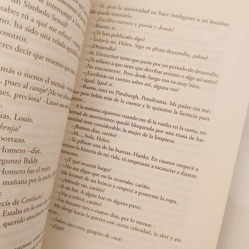 Ausencia Del Héroe - Bukowski (Usado)