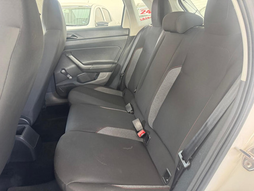 Volkswagen Polo 1.0 MPI MANUAL