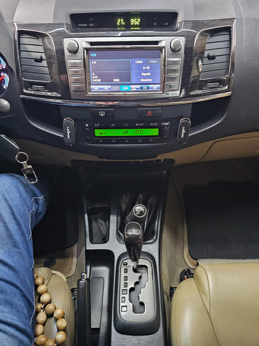 Toyota SW4 3.0 Sr 5l 4x4 Aut. 5p