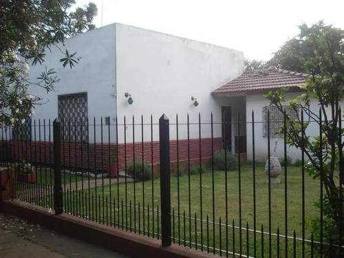 Casa En Venta - 2 Domitorios 1 Baño 2 Cocheras - 140mts2 Cubiertos - San Antonio De Padua