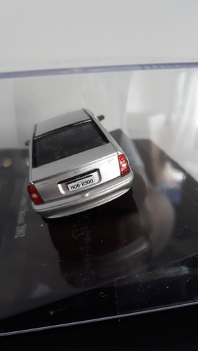 1 43 Chevrolet Corsa Sedan 2002 Auto A Escala 10cm Ixo
