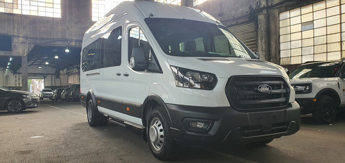 Ford Transit 2.0 Minibus 17+1 460E