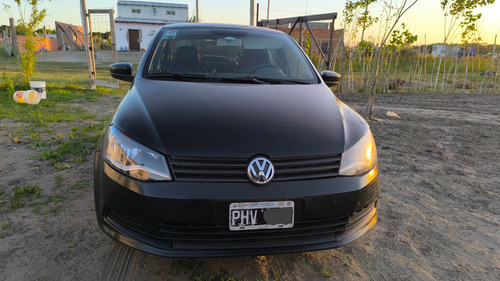 Volkswagen Voyage 1.6 Trenline 101cv