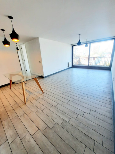 Moderna Arquitectura 90mt,2d2b, Sta. Victoria/ Emilio Vaisse