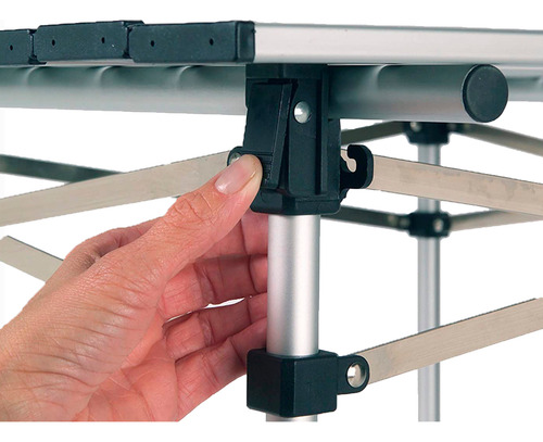 Mesa Pequeña Para Camping Coleman De Aluminio Plateada