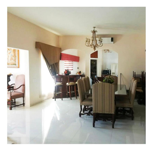 Casa En Venta En Colonia Loma Prieta, Montemorelos, Nuevo León