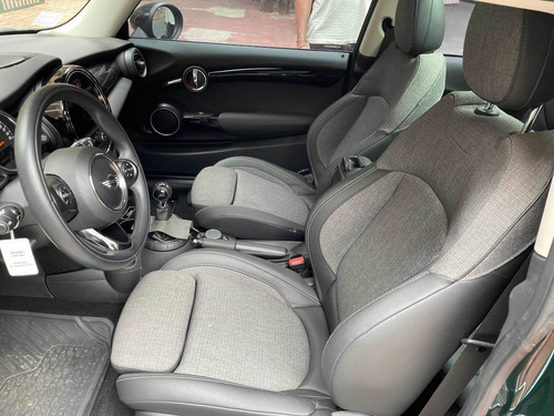 Imagen 8 de 13 de Mini Cooper S 2016 2.0 F56 Chili 192cv