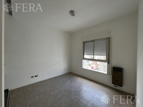 Venta Departamento 3 Ambientes Con Balcón En Wilde (29404)