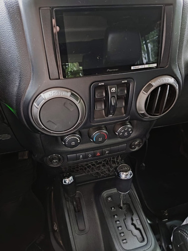 Imagem 9 de 9 de Jeep Wrangler 2011 3.6 Unlimited Sport
