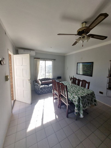 Casa En Venta En Los Lapachos