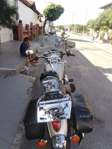 Moto Kawasaki Vulcan 900 Classic Lt