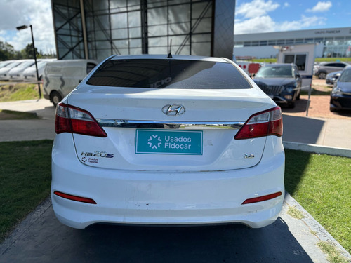 Hyundai HB20S 1.6 Comfort Plus 4p