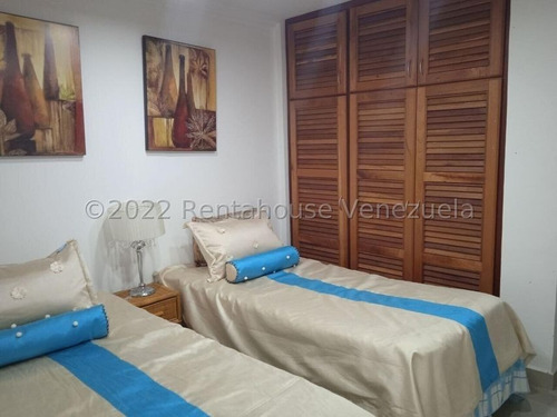 Imagen 15 de 25 de Freddy Camacaro Rentahouse, Townhouse En Venta En Monteserino San Diego. 22-17173