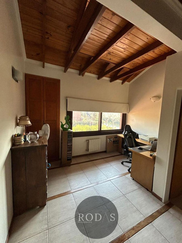 Casa En Venta/ Alquiler 4 Dormitorios Barrio Santa Maria De Tigre Rincon De Milberg