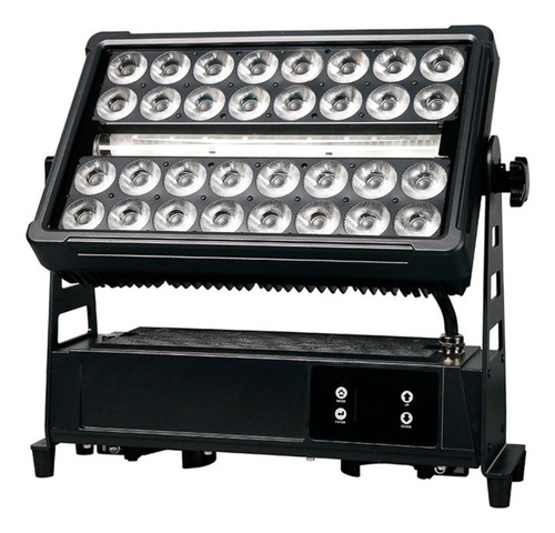 Ribalta P28 Led Outdoor 32x40w Rgbw Strobo 3000w Case Com 3