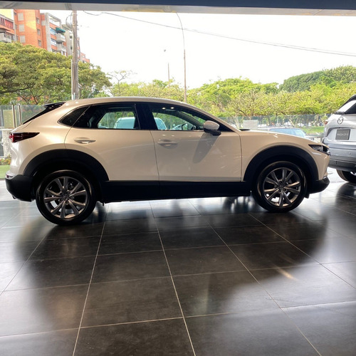 Imagen 11 de 13 de Mazda Cx-30 Grand Touring Hibrido | Blanco 2023