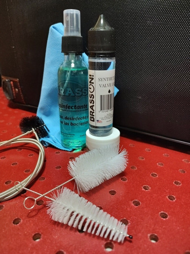 Kit De Limpieza De Trompeta (Usado)