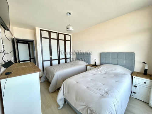 Imagen 12 de 20 de Venta Apartamento 3 Dormitorios Frente Al Mar- Playa Brava