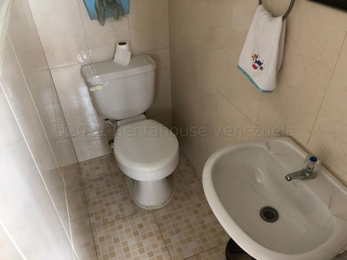 Imagen 25 de 30 de Casas En Venta Agua Viva Cabudare 22-15186 /m