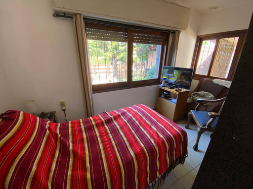Venta De 2 Casas En Mismo Padrón Con 4 Dormitorios En Shangrila
