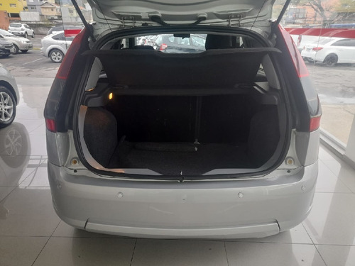 Imagem 7 de 8 de Ford Fiesta 1.0 Rocam S 8v Flex 4p Manual