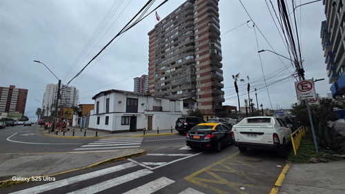 Departamento En Venta De 1 Dorm. En Iquique