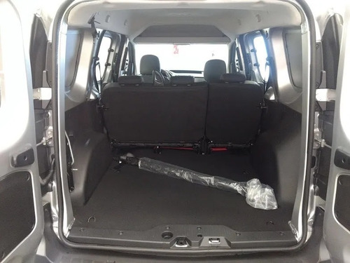 Imagen 9 de 15 de Renault Kangoo Express Confort 5 Asientos (rr)