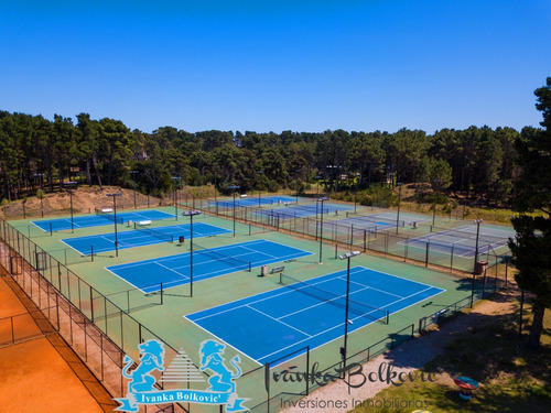 Venta Lote Costa Esmeralda Barrio Senderos 3 - Acepta Vehículo