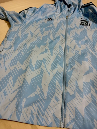 Campera Selección Argentina Afa Rompevientos 2022 (Usado)