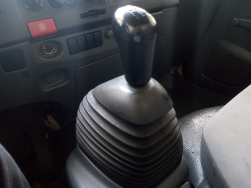 Isuzu Elf 300 2p E Corto L4/3.0/tdi Man 3.3/ton
