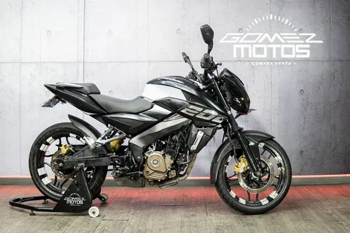 Bajaj Pulsar Ns 200 2017