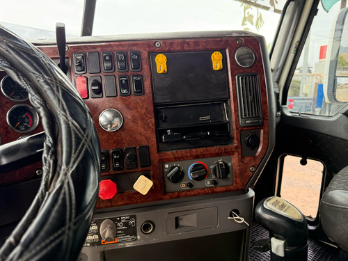 2009 Tractocamión Mack Cxu 613 Pinnacle Mp8 440 - Fuller 18
