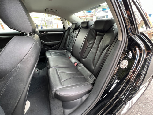 Audi A3 Sedan 1.8 Tfsi Ambition S-tronic 4p