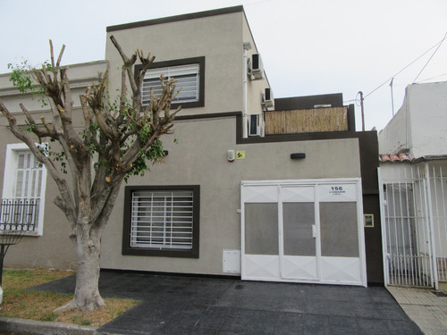 Venta - Casa En 2 Plantas En Zona Muy Buscada De Turdera - A Estrenar !!! Venta Directa !!!!