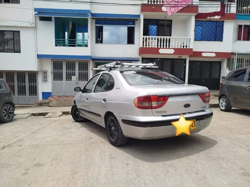 Renault Megane 1.4 Unique