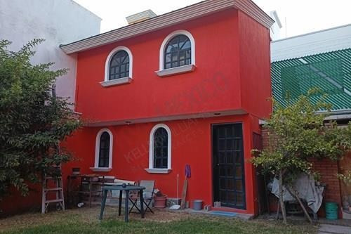 Imagen 6 de 17 de Terreno Bardeado En Real Del Valle, Con Pequeño Departamento Al Fondo.