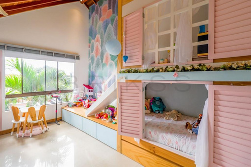 Imagen 12 de 17 de Casa En Venta En Medellín El Poblado